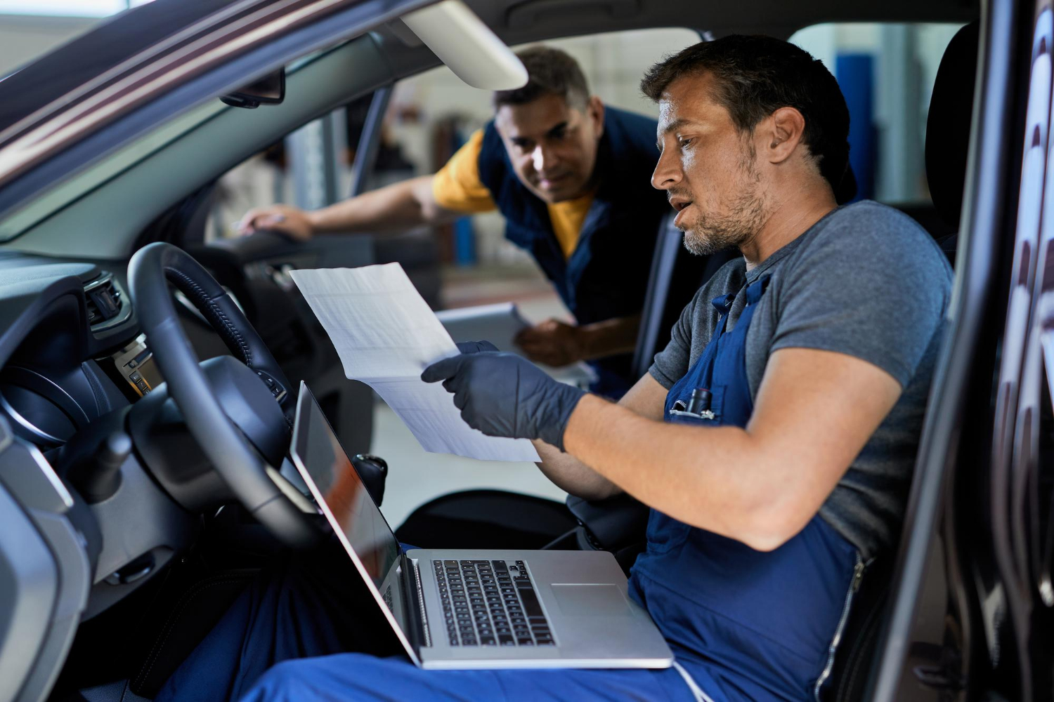 Диагностика грузовых автомобилей. Basic автомобиль. Проверка автомобиля. Автоэлектрик реклама.